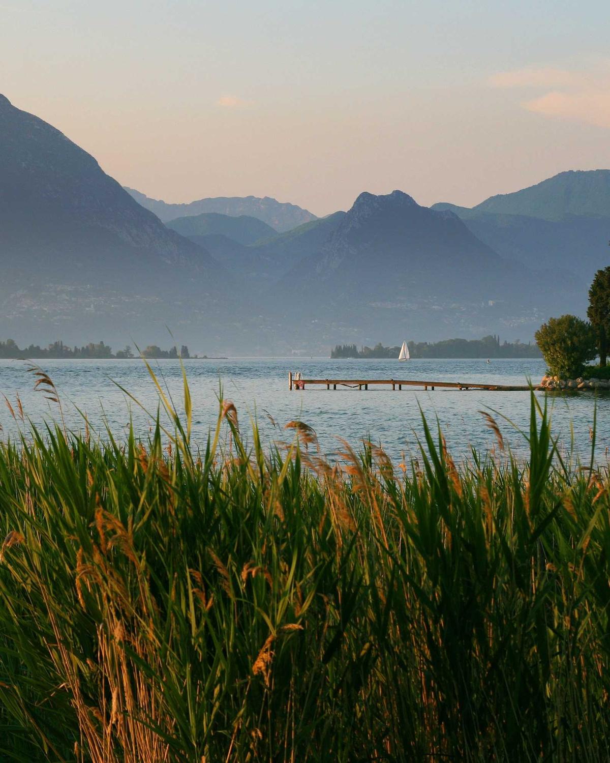 Gün Batımında Kent — 4 Görsel