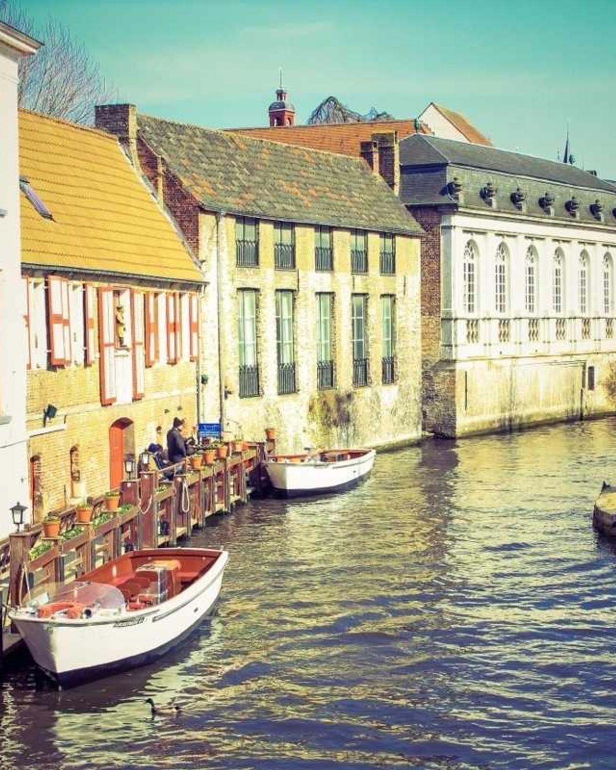 Yansımalar — 2 Görsel